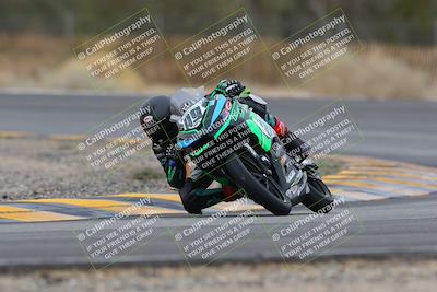 media/Jan-15-2023-SoCal Trackdays (Sun) [[c1237a034a]]/Turn 3 (1115am)/